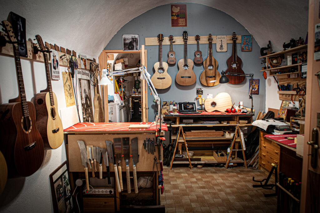 Atelier Eric Michel, luthier